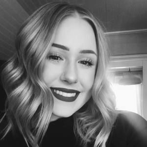 Meet your Posher, Andee